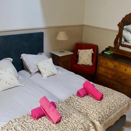 Holiday home Beautiful Former Monastery Completely Renovated Sint-Truiden